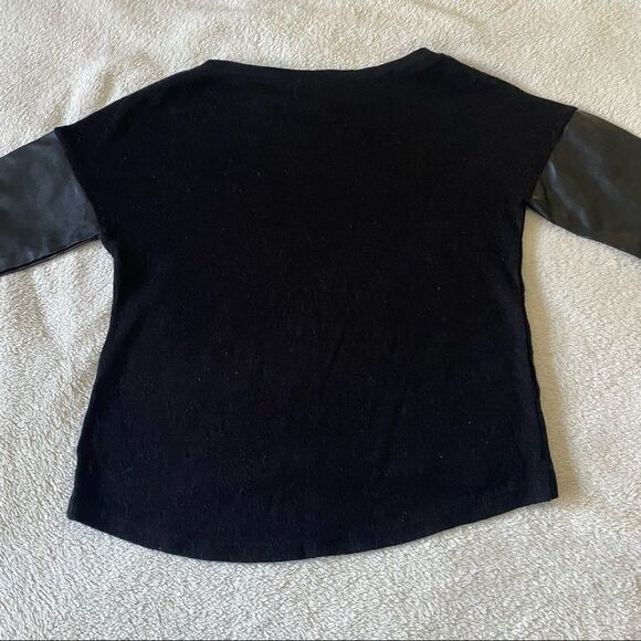 jj Basic Black Knit sweater with pleather sleeves size medium high low … - Picture 4 of 7